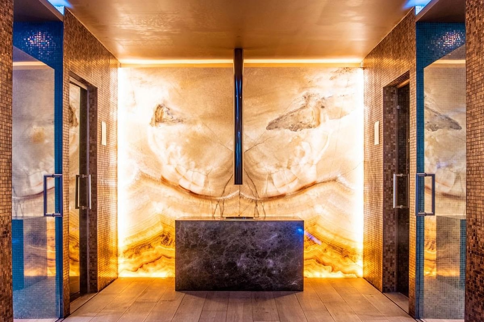 web_13-hotel-cascais-miragem-ice-fountain-miragem-water-lounge